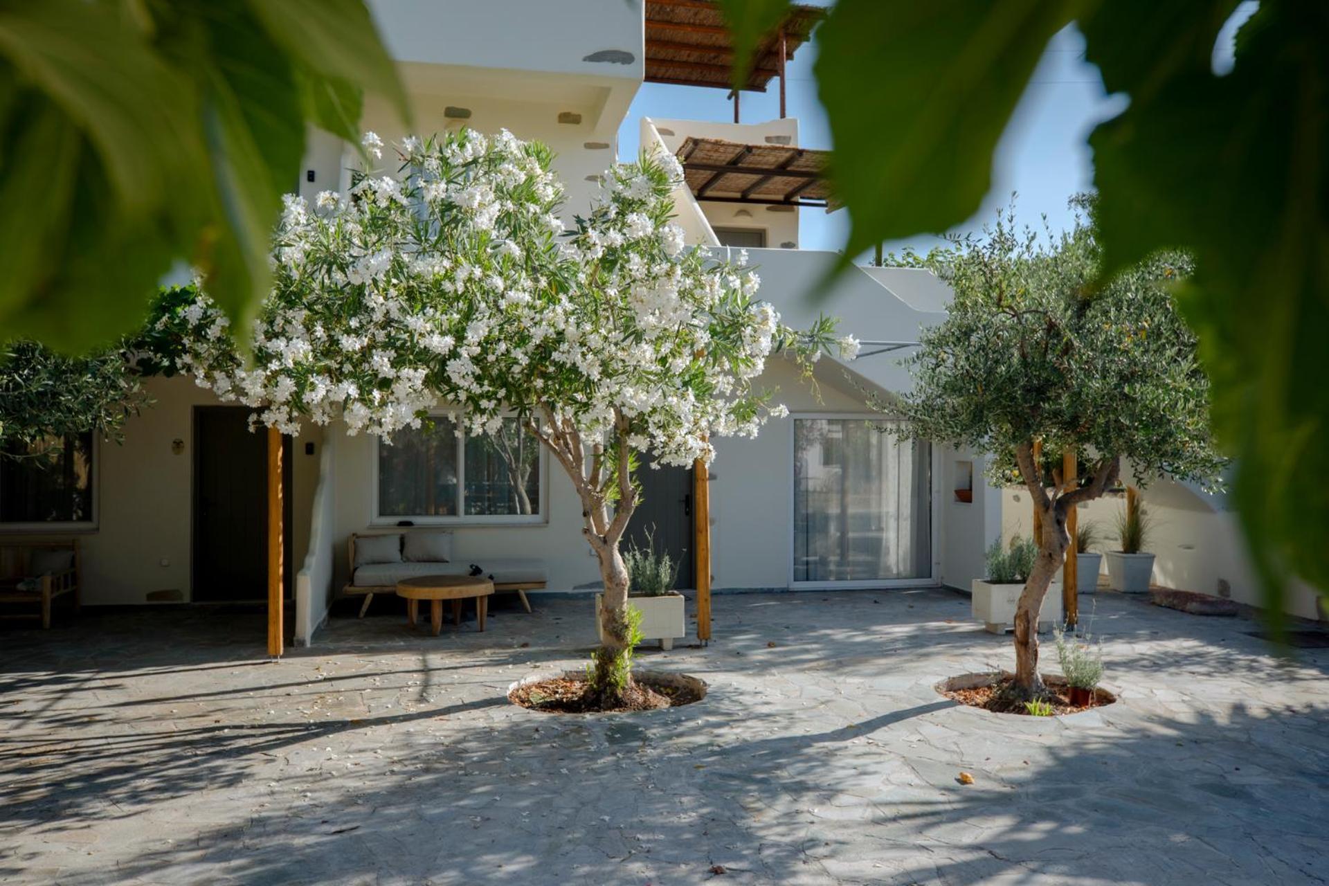نافبليو Villa Vivari Suites المظهر الخارجي الصورة