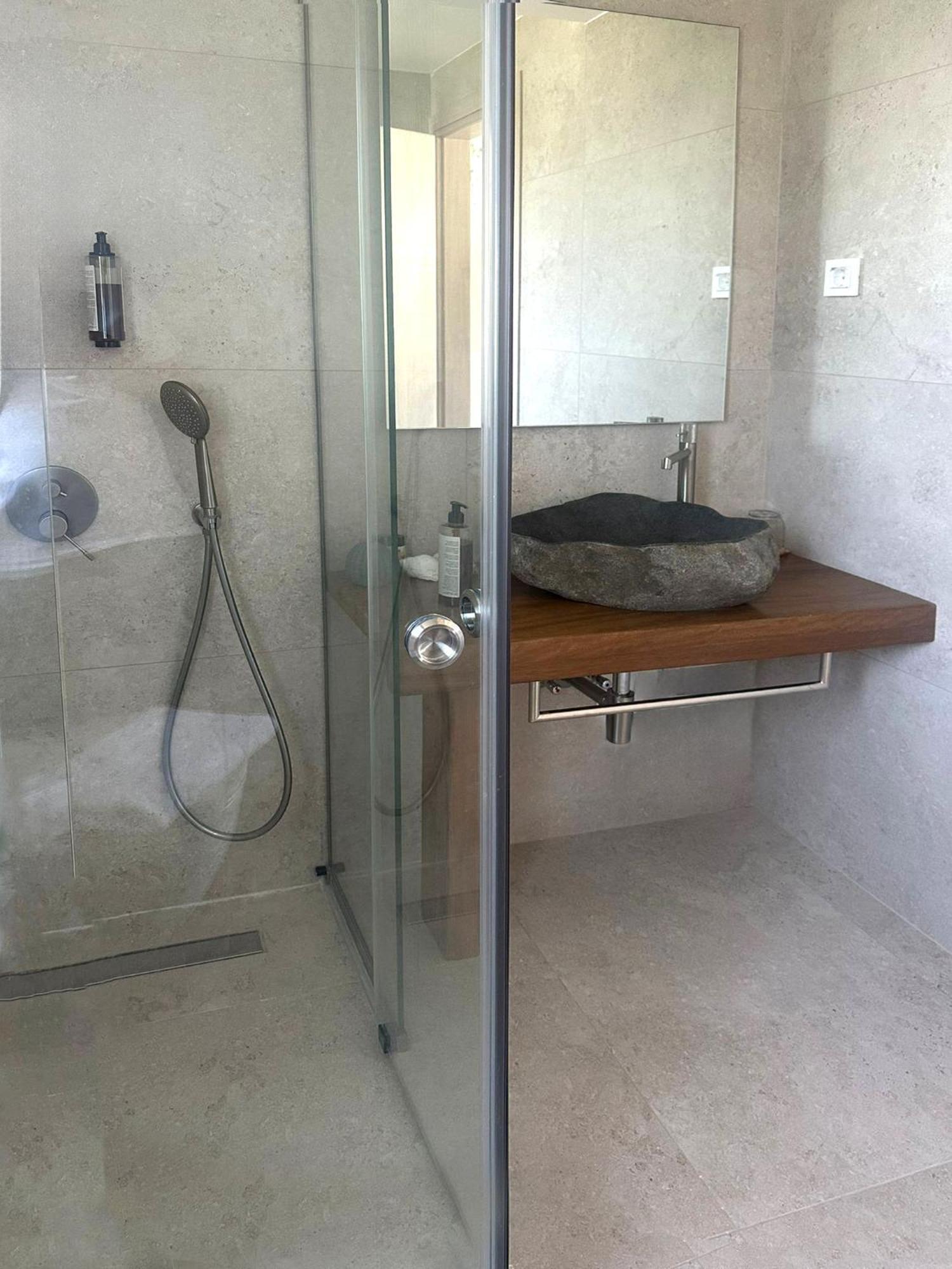 نافبليو Villa Vivari Suites المظهر الخارجي الصورة